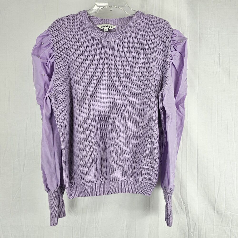 Davi & Dani Pearl Embellishments Contrast Sleeves Sweater Large